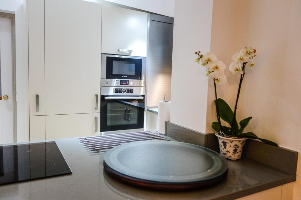 Quiet Ground Floor Mews Flat And Parking Apartment Edinburgh Bagian luar foto